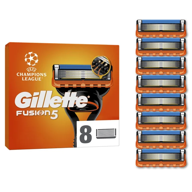 Gillette Fusion5 razor packaging, includes 8 blade refills.