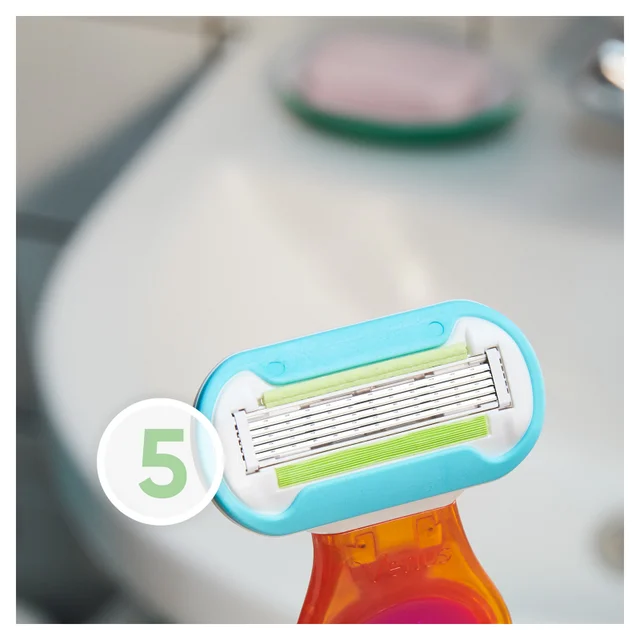 Venus Extra Smooth SNAP Razor + Blades