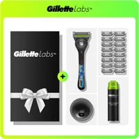 Gillette Labs Exfoliating UEFA Champions League Razor Ultimate Gift Set - undefined undefined