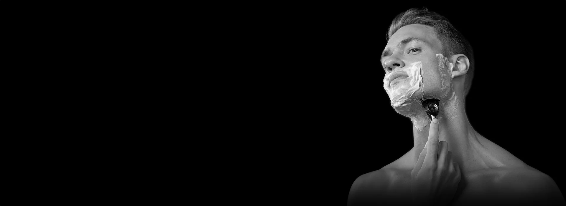 Man Shaving with Exfoliating Razor Blade | Gillette Labs UK